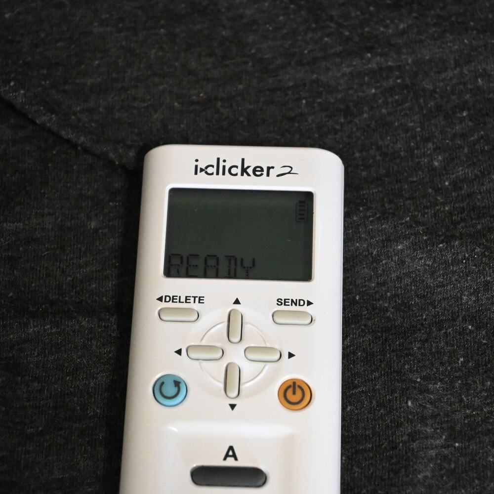 iClicker 2 Classroom Response System Remote Control TESTED - Picture 2 of 4